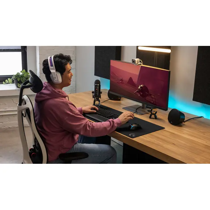 G502 X Plus Wireless Gaming Mouse, Bla