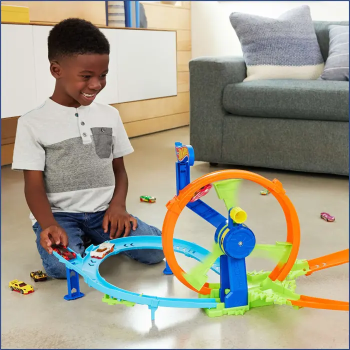 Hot Wheels Racing Turbo Loop JBX65