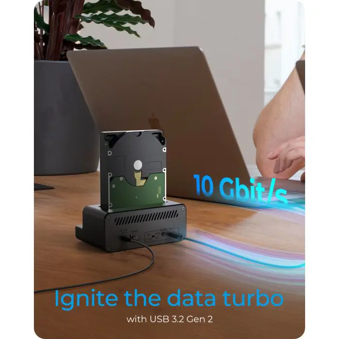 Icybox IB-2914MSCL-C31 docking station and cloning for M.2 NVMe SSD & 2.5''/3.5'' SATA SSD/HDD