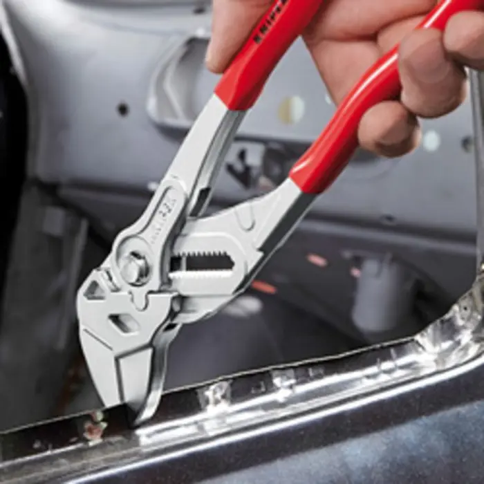 Knipex 86 03 180 pliers wrench