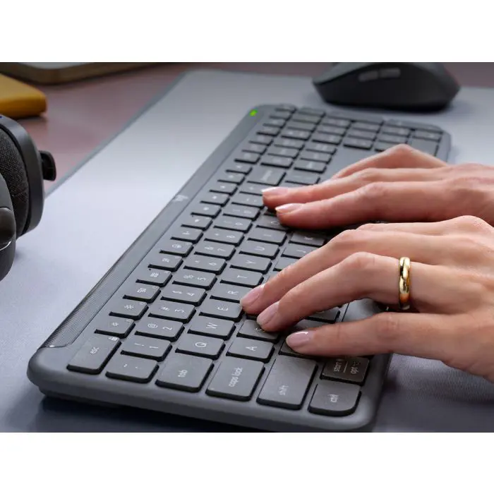 Logitech MK950 Slim Wireless Kit, Bolt