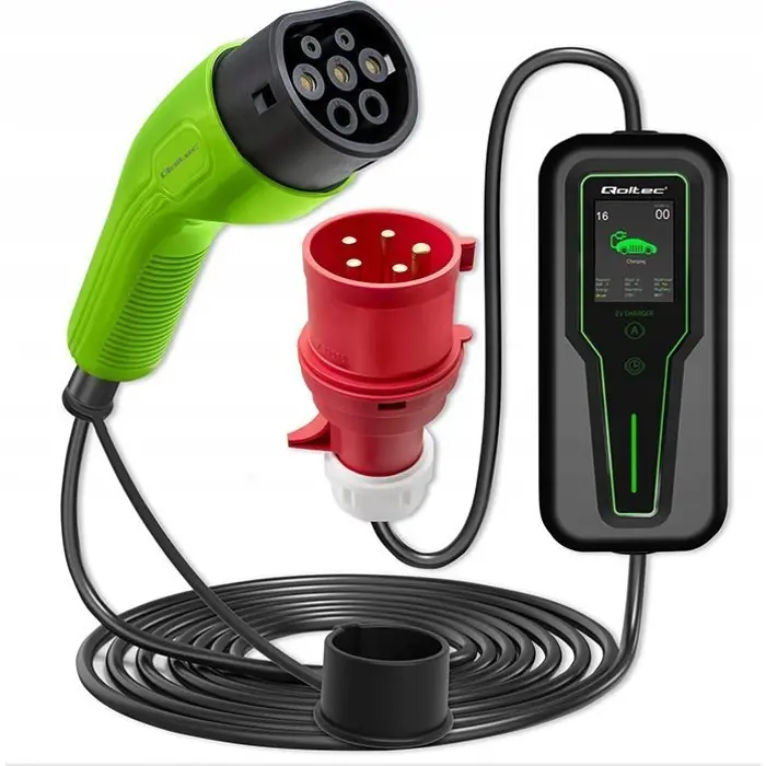 qoltec-mobile-ev-charger-with-2-in-1-type-2-schuko-35kw-230v-38529-lpeqoclam0005.webp