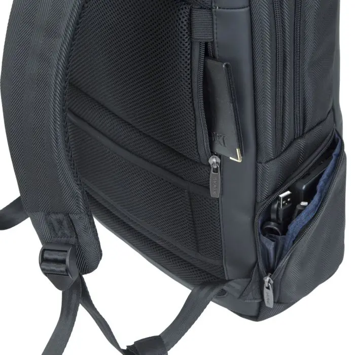 RivaCase black backpack for laptop 15.6 "8165 black