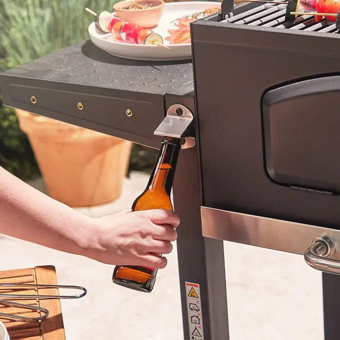 VonHaus Portable Charcoal Grill/ Smoker American Style