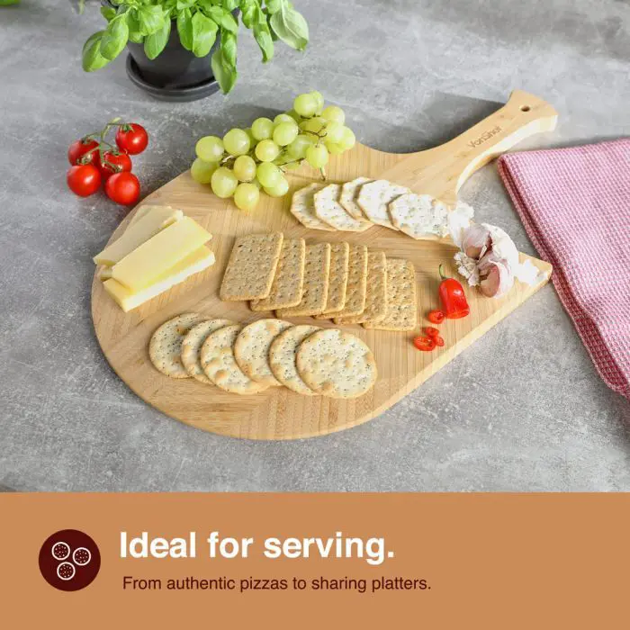 VonShef wooden pizza paddle with cutter